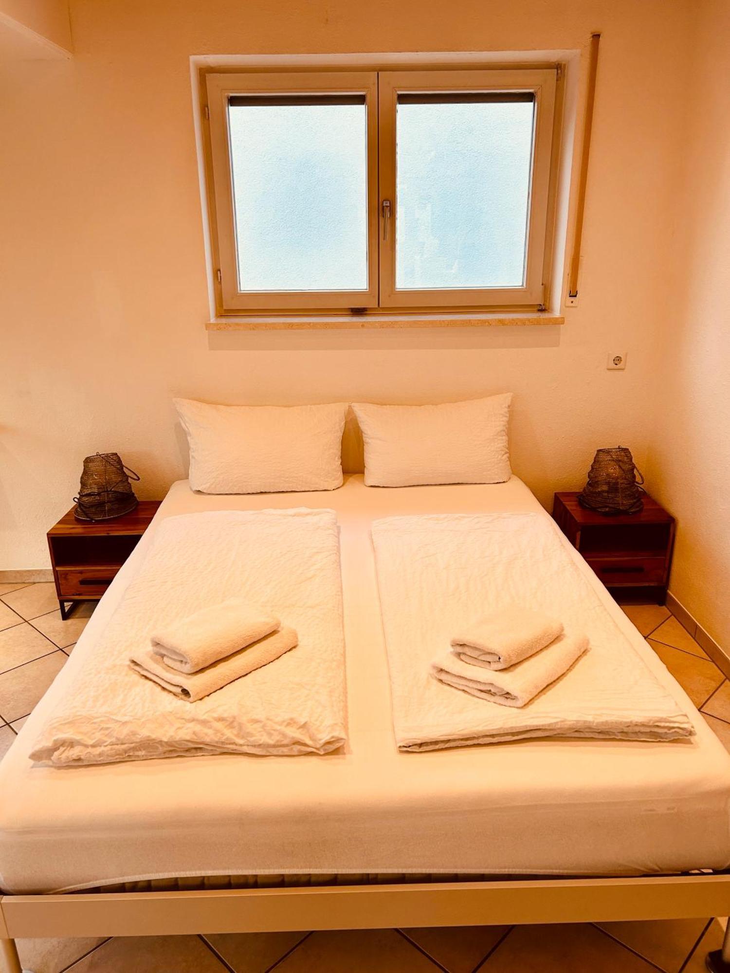 Family Apartments Abuja Руст Экстерьер фото