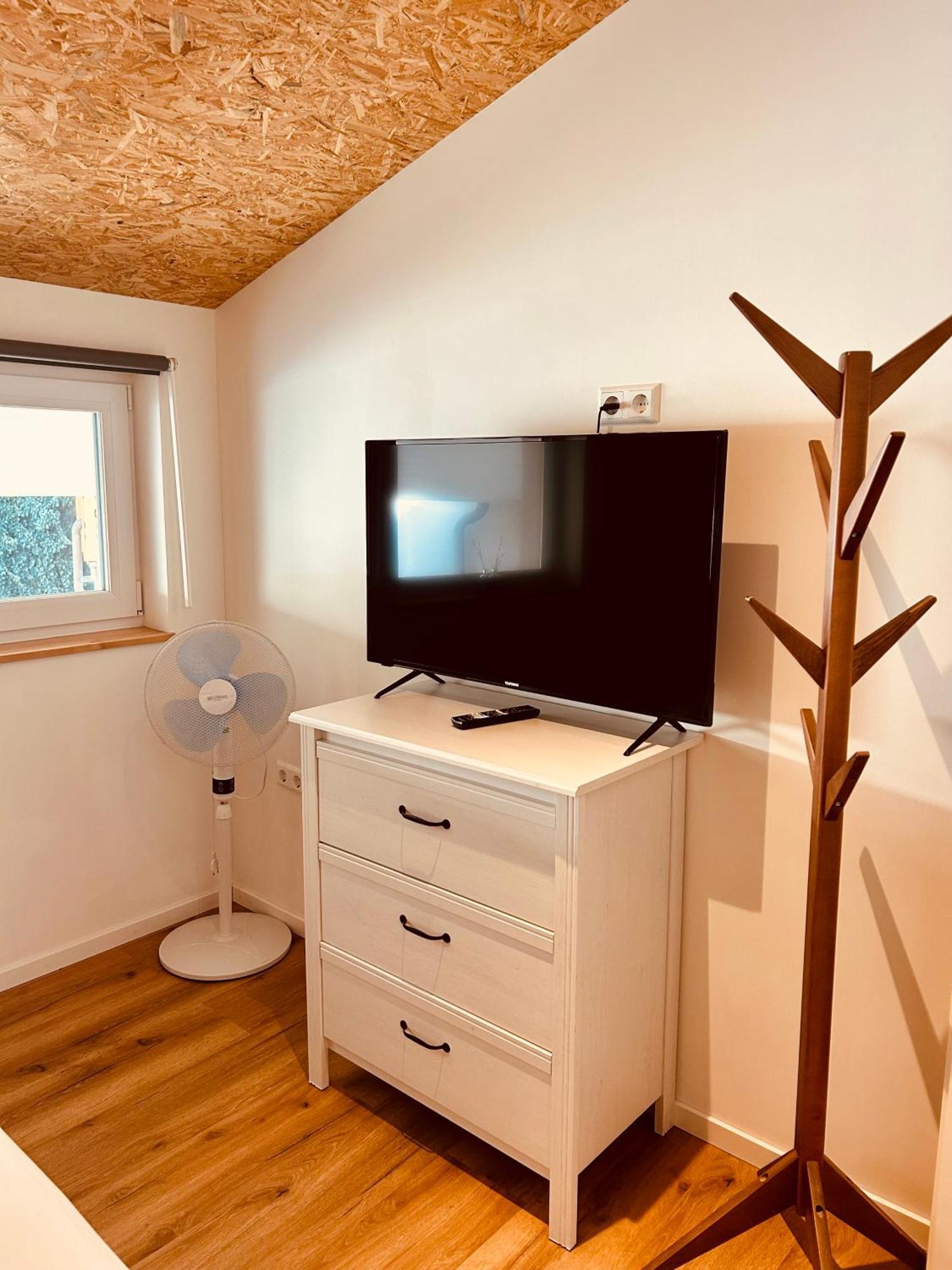 Family Apartments Abuja Руст Экстерьер фото